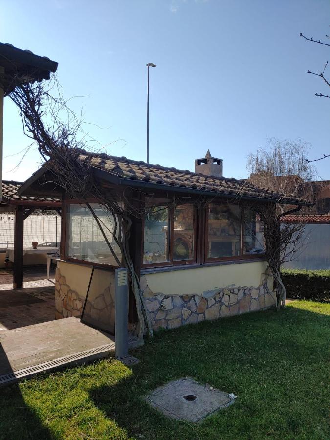 Nonna Genoveffa, Camere Infernetto Exterior foto